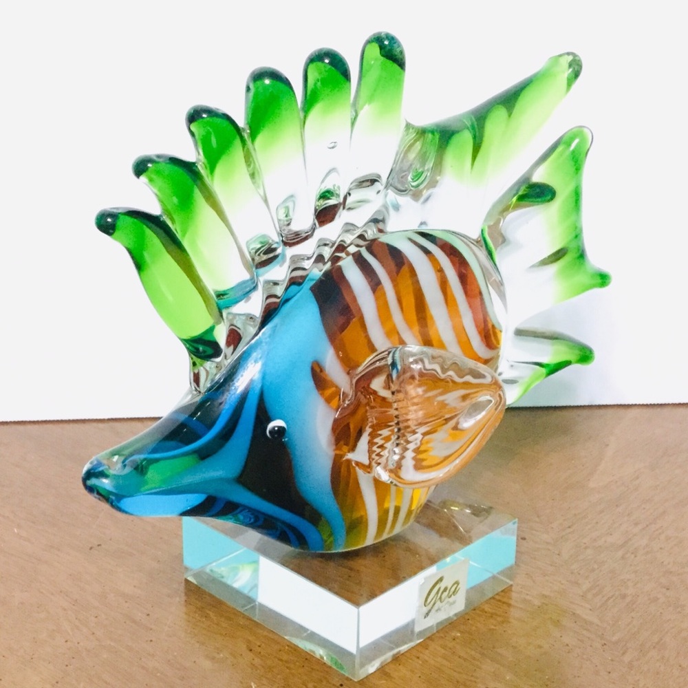 Vintage GCA Art Glass Multi Color Fish Sculpture - Picture 3 of 8